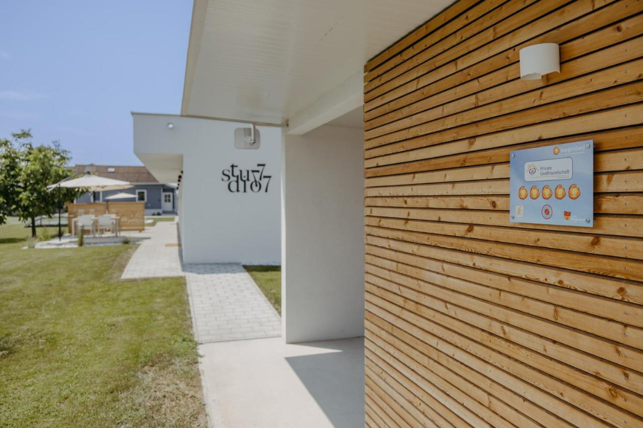 Studio 777 Apartments Illmitz Exterior photo